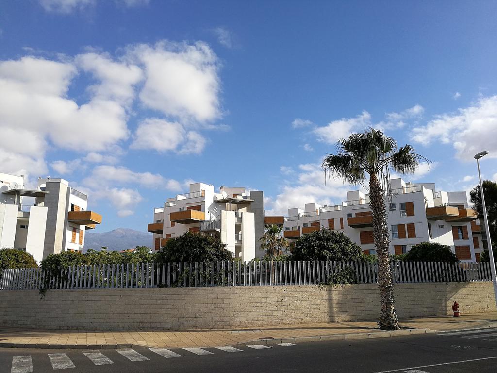 Alquilaencanarias-Medano Los Martines Beachfront A El Médano Dış mekan fotoğraf